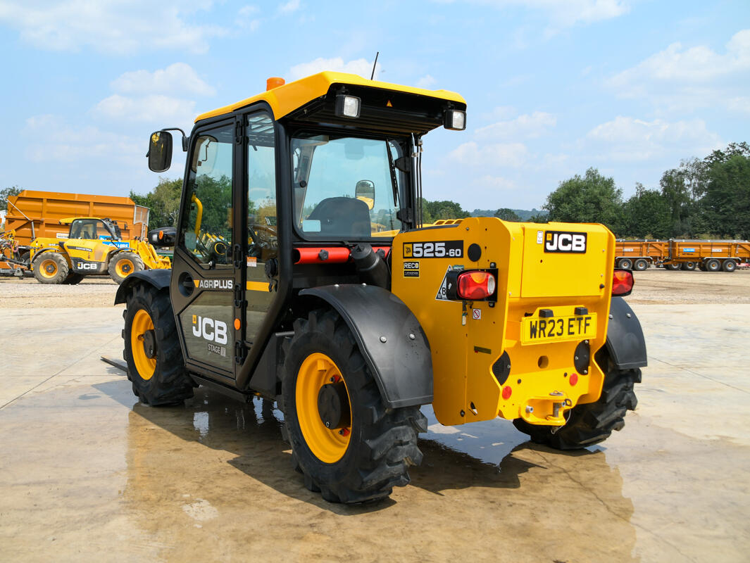 JCB 525-60 AgriSuper Telehandler on washbay
