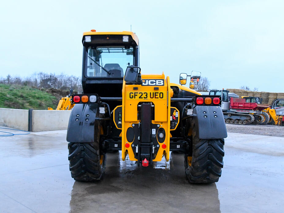 2024 JCB 542-70 AgriXtra 