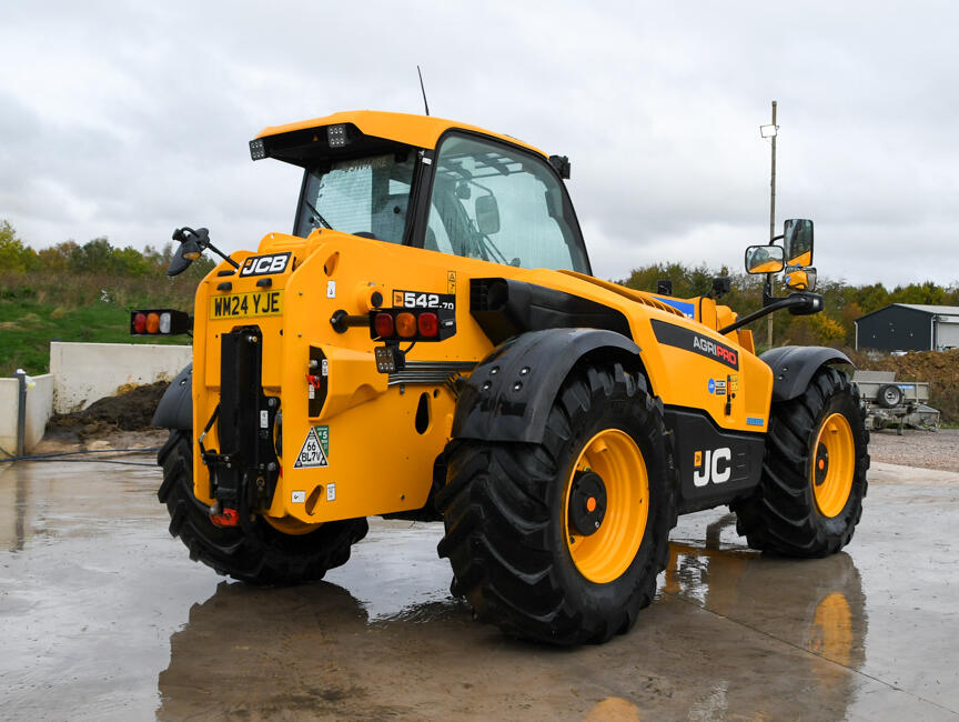 JCB 542-70 AgriPro 