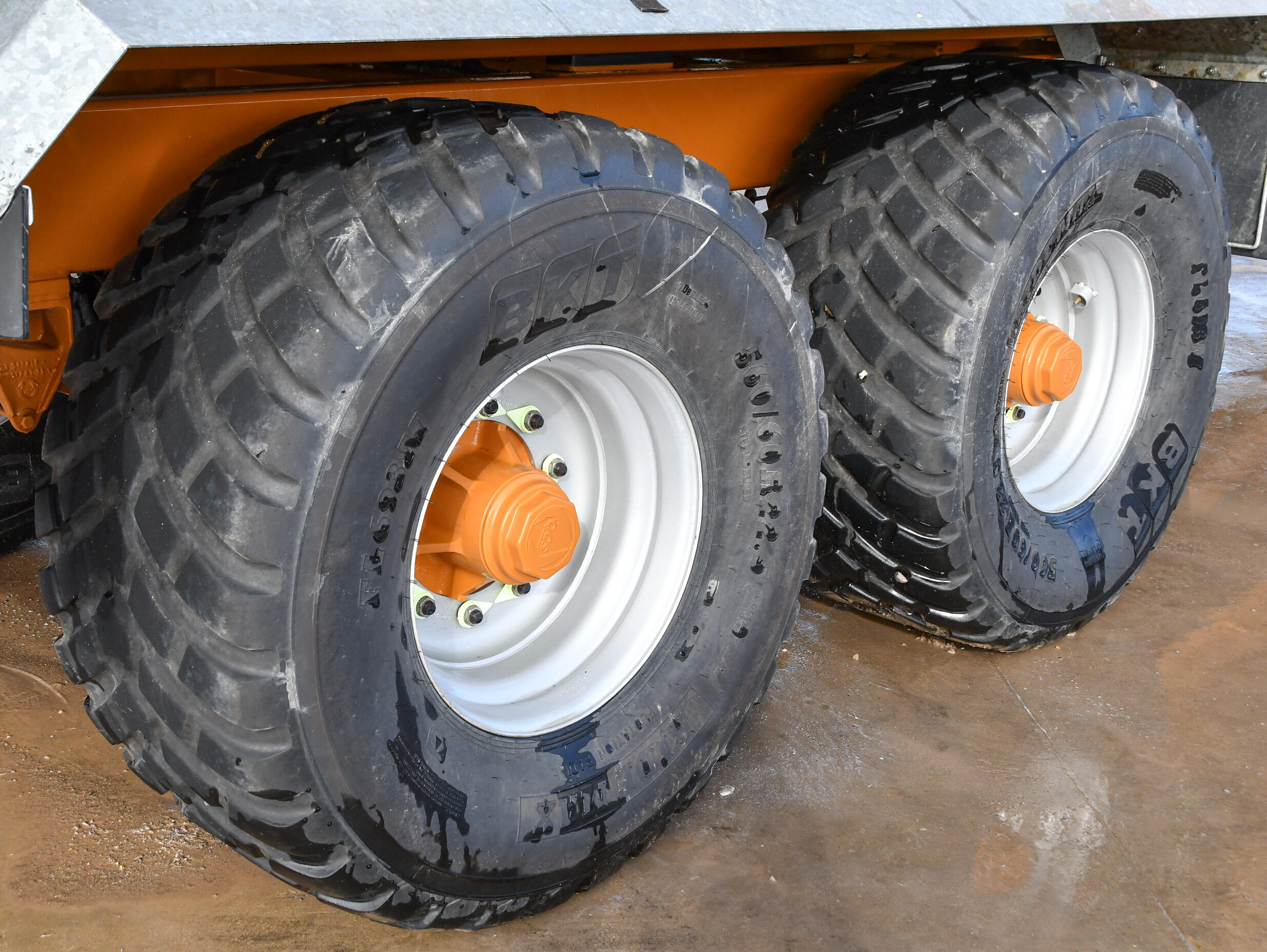 Richard Western SF18HS Grain Trailer with rollover sheet