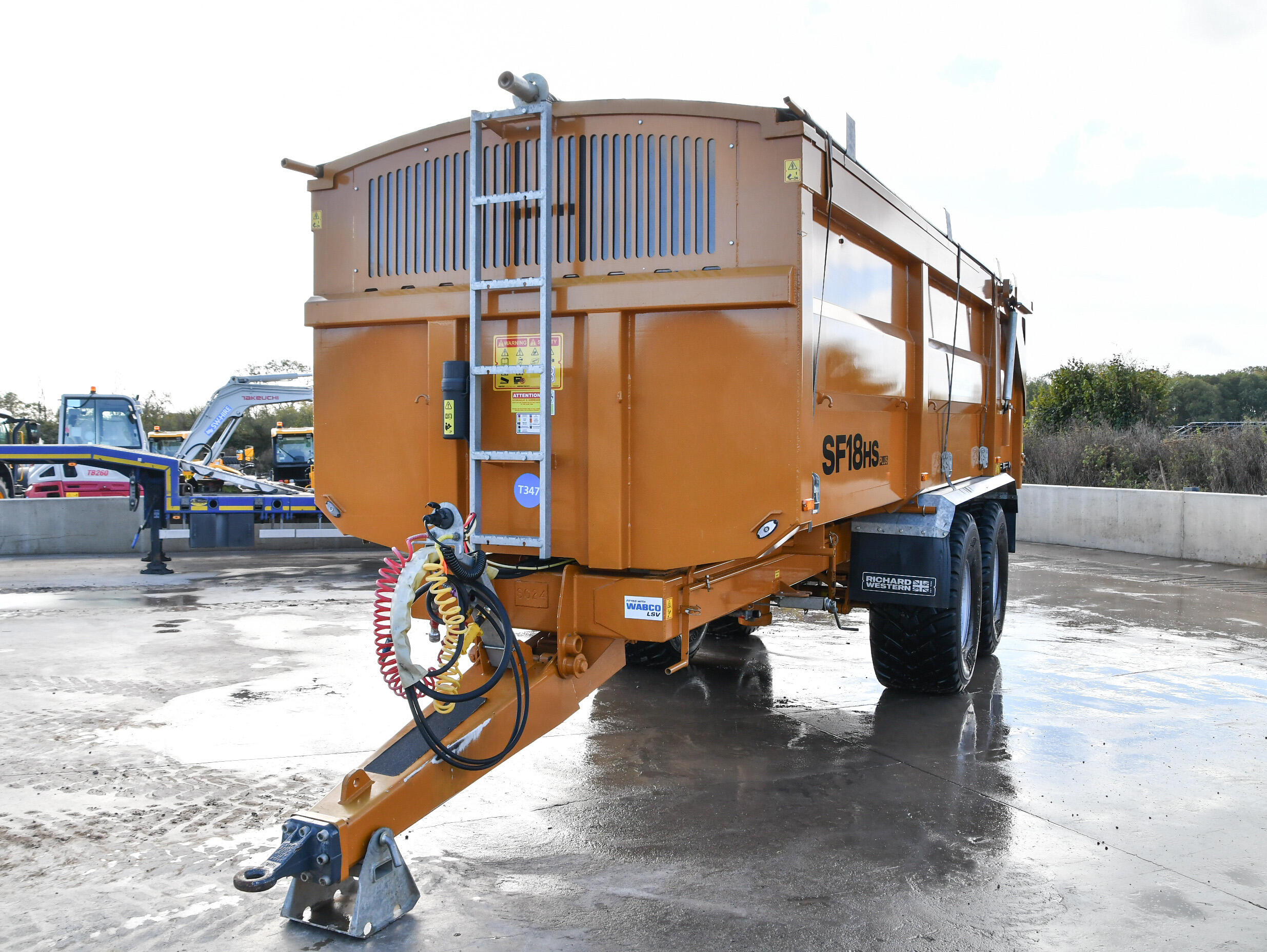 Richard Western SF18HS Grain Trailer with rollover sheet