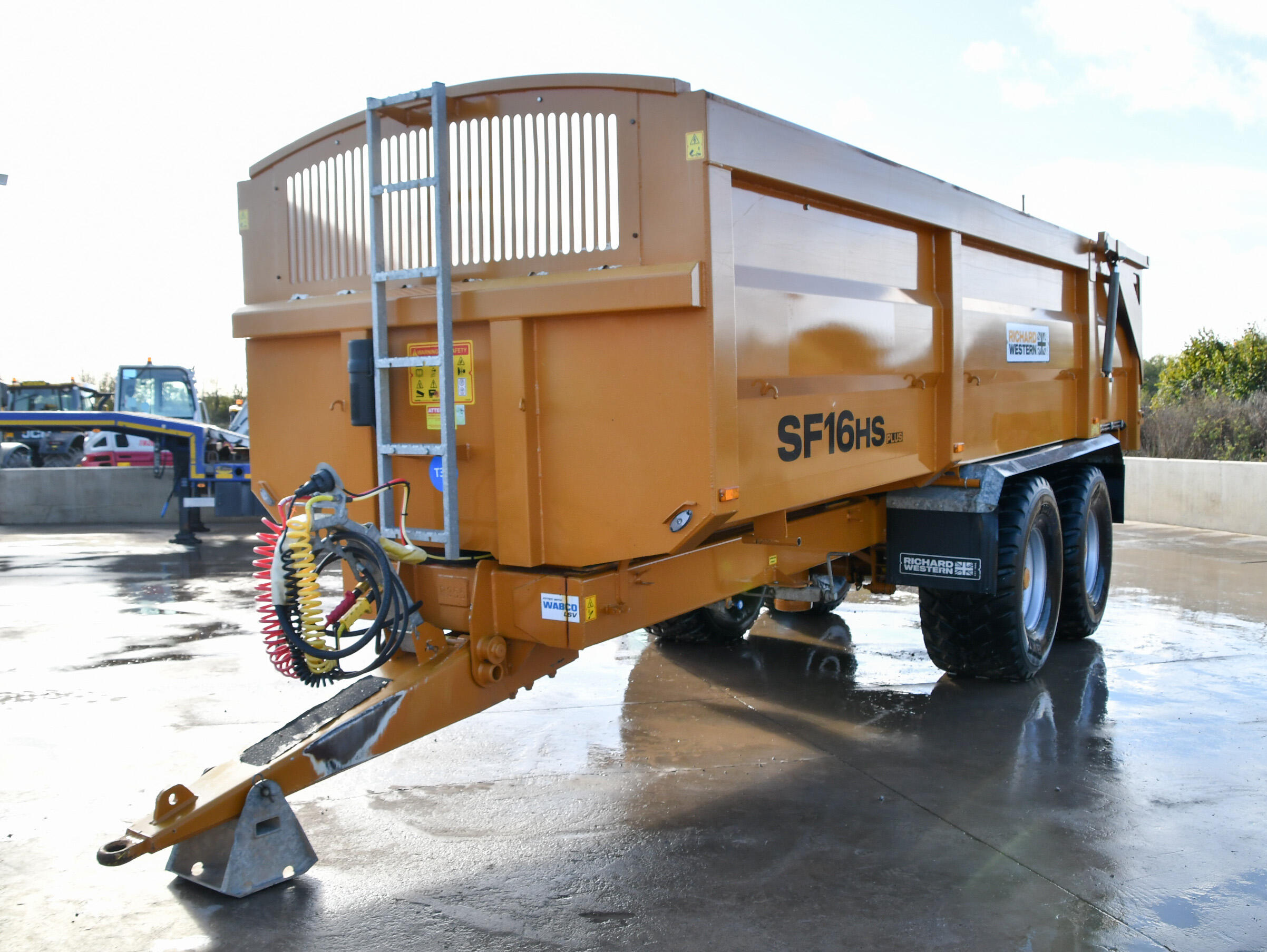 Richard Western SF16HS Grain Trailer