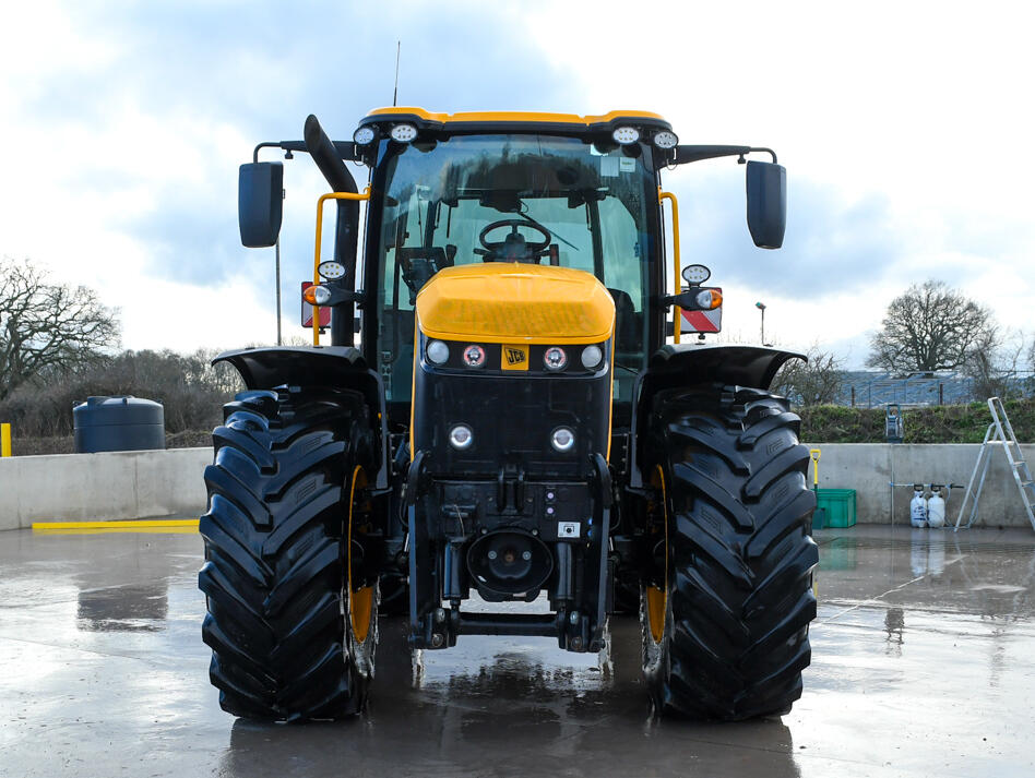 2023 JCB 4220 iCON Fastrac | For Sale | SW Hire