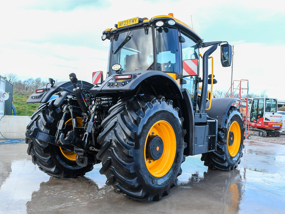 2023 JCB 4220 iCON Fastrac | For Sale | SW Hire