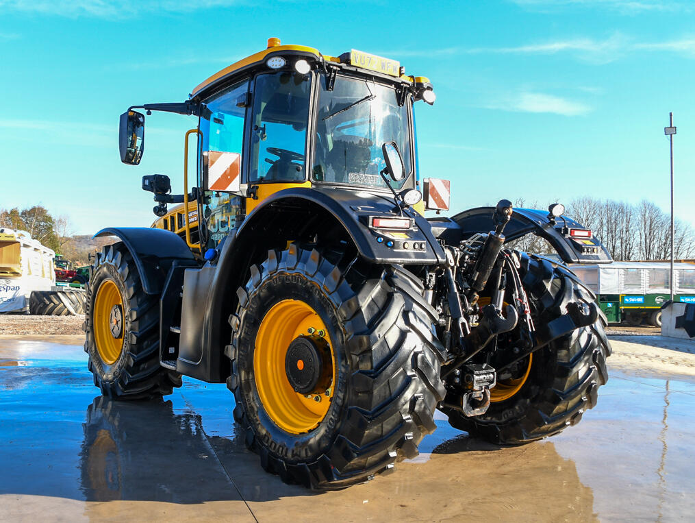 2022 JCB 4220 iCON Fastrac | For Sale | SW Hire