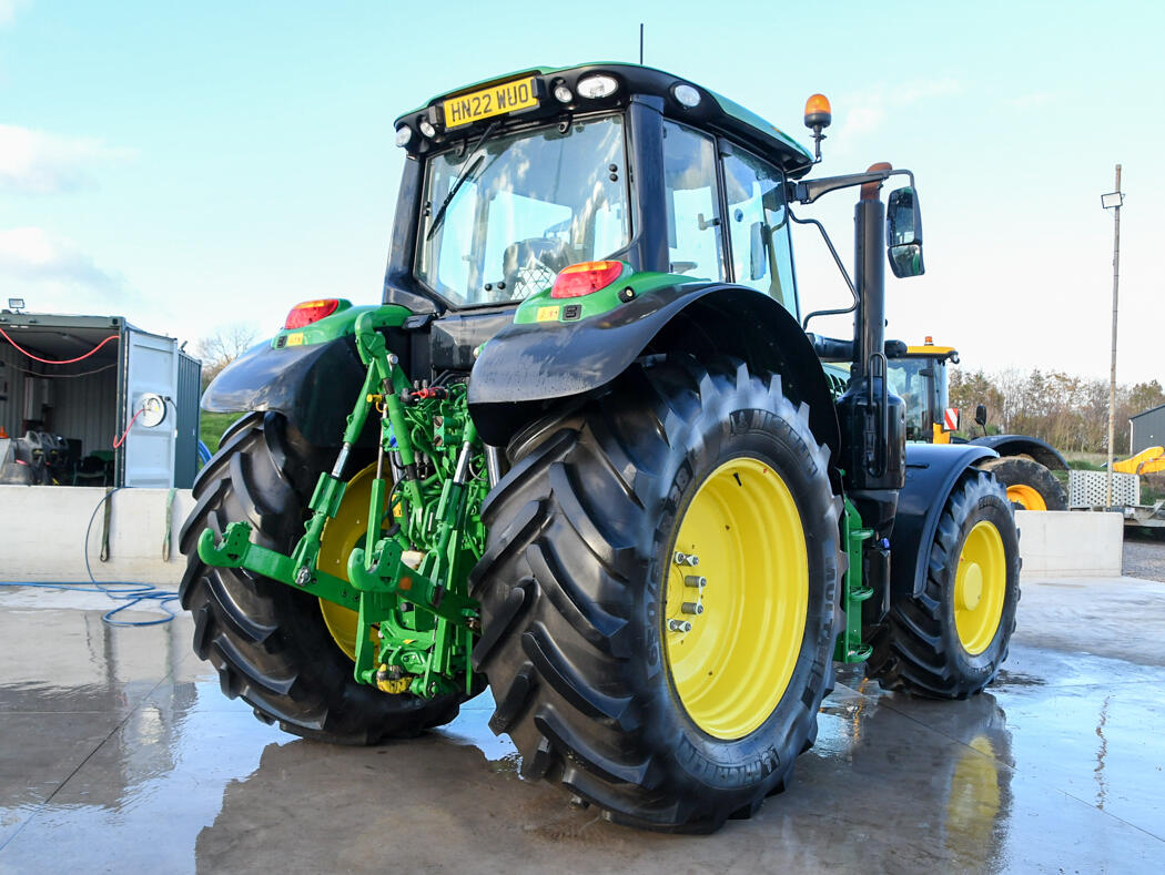 2022 John Deere 6155M