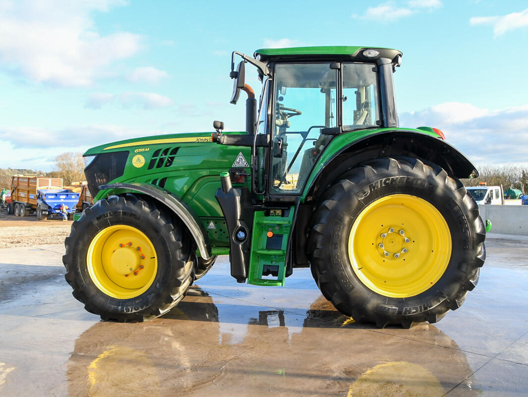 2022 John Deere 6155M
