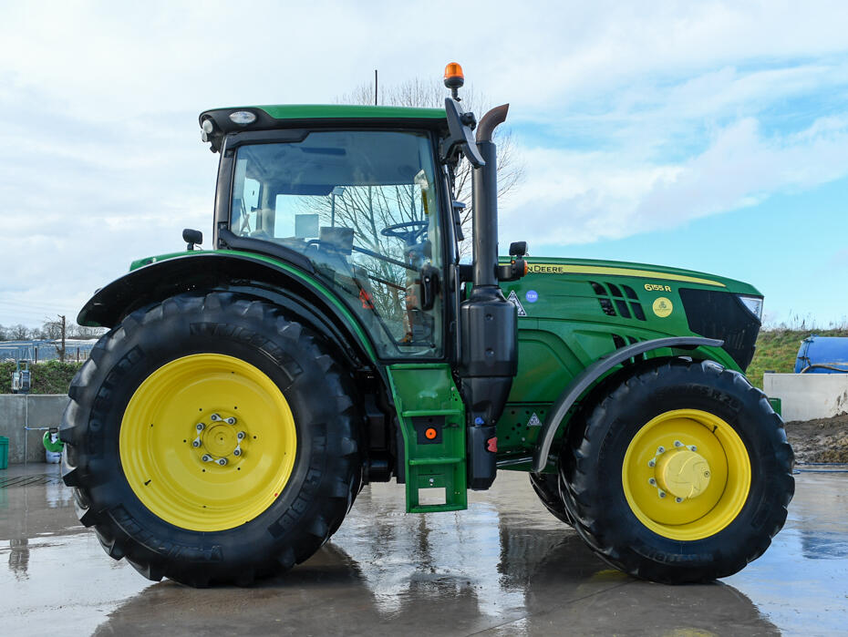 John Deere 6155R on a washbay