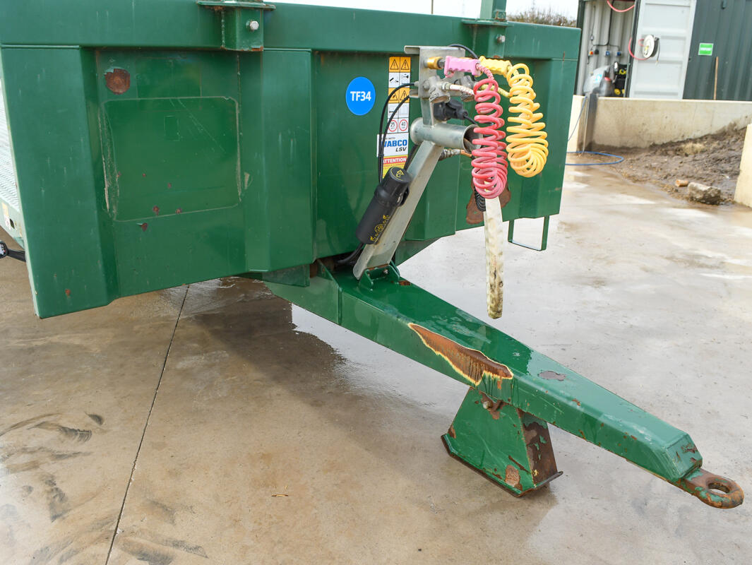 36ft Green Bailey Flatbed Trailer on a wash bay
